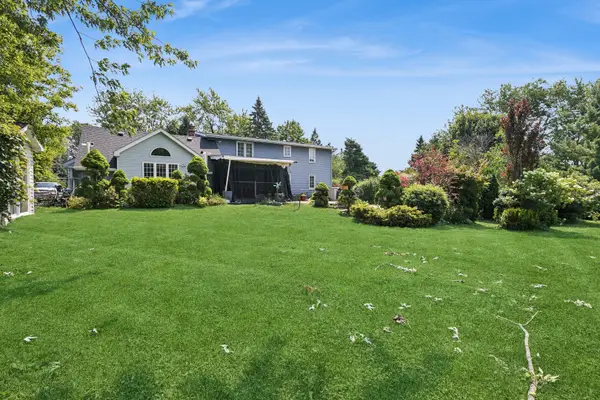 38690 N Boulevard View Avenue, Wadsworth, IL 60083