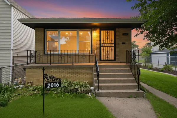 2016 W 52nd Street, Chicago, IL 60609