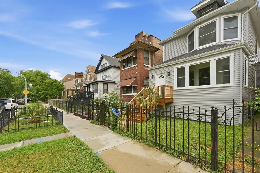 821 N Lockwood Avenue, Chicago, IL 60651 - #3