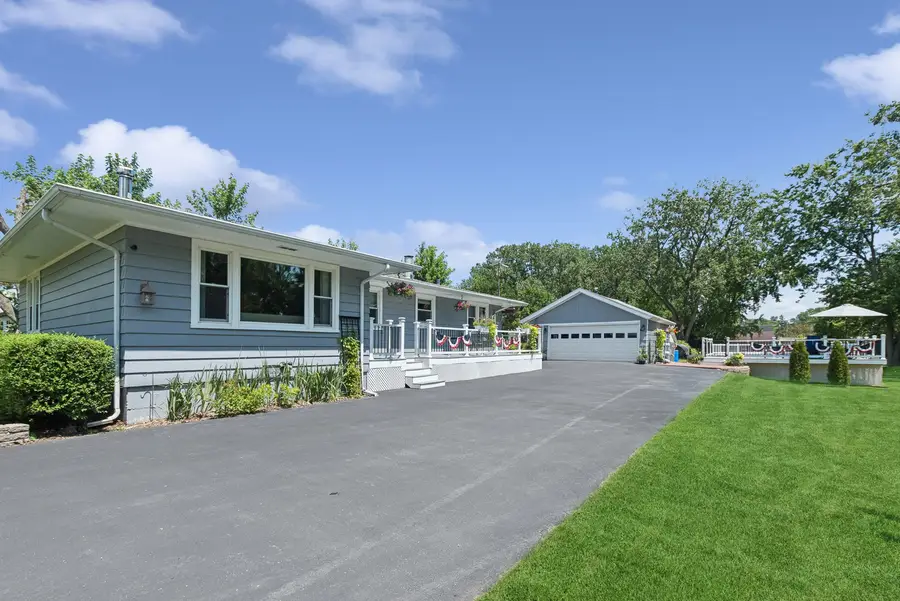 15241 Le Claire Avenue, Oak Forest, IL 60452 - #3