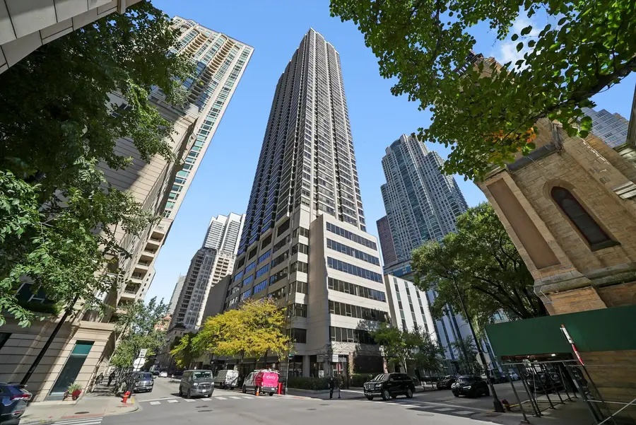 30 E Huron Street #3508, Chicago, IL 60611 - #2