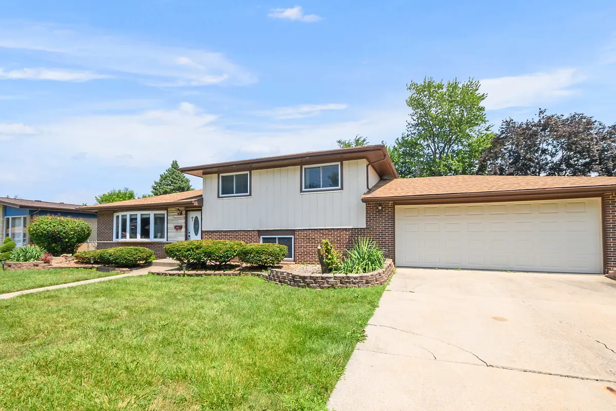 15655 Avalon Avenue, South Holland, IL 60473 - #1