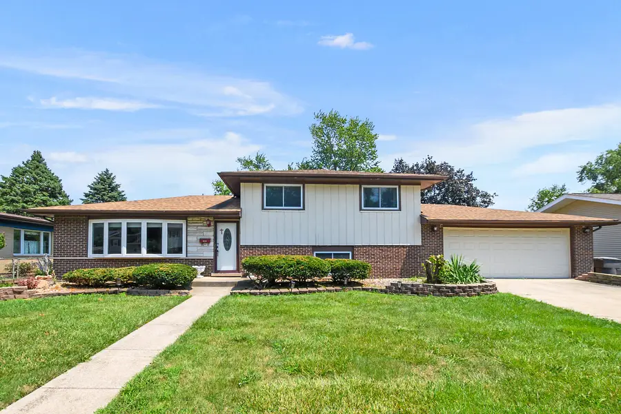 15655 Avalon Avenue, South Holland, IL 60473 - #2