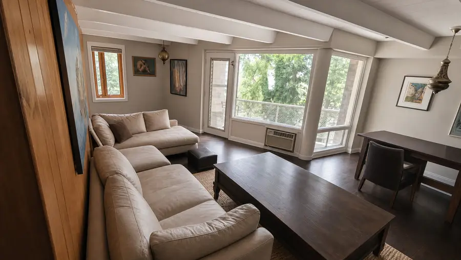 Address Withheld By Seller, Chicago, IL 60626 - #2
