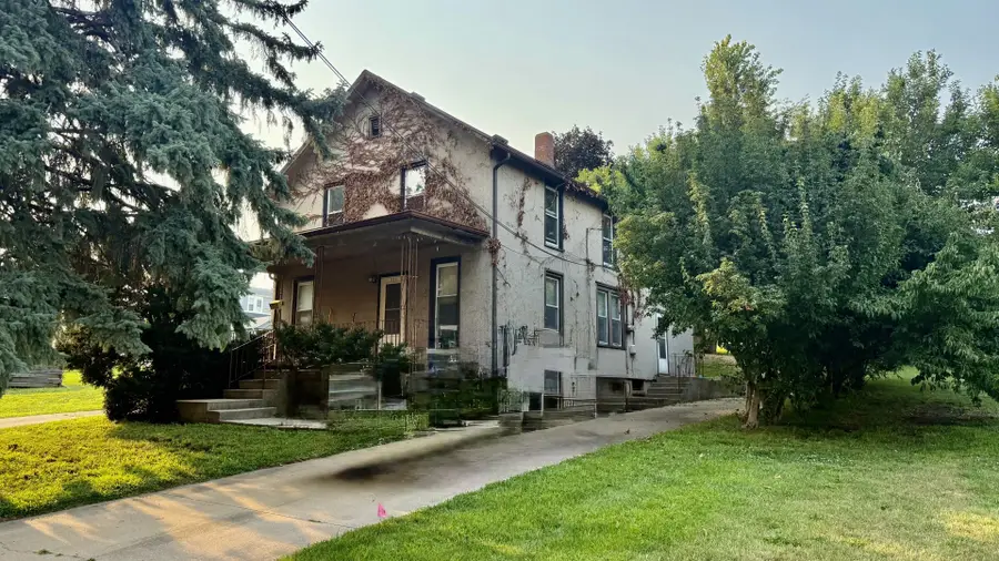 311 6th Street, Peru, IL 61354 - #3