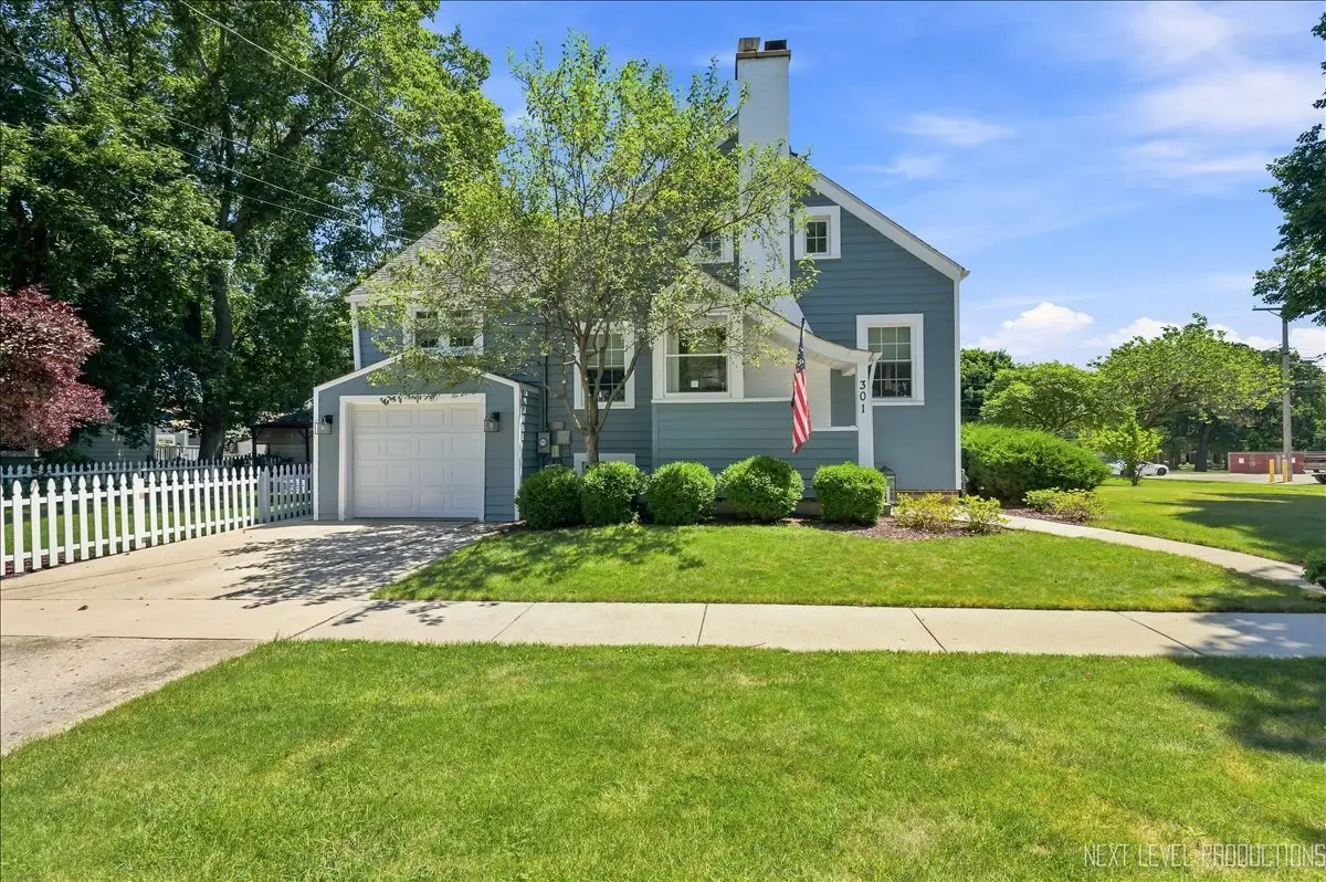 301 N 4th Street, Geneva, IL 60134 - #1