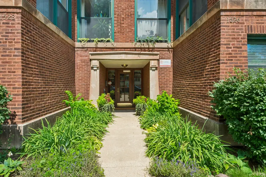 1526 W Birchwood Avenue #4E, Chicago, IL 60626 - #2