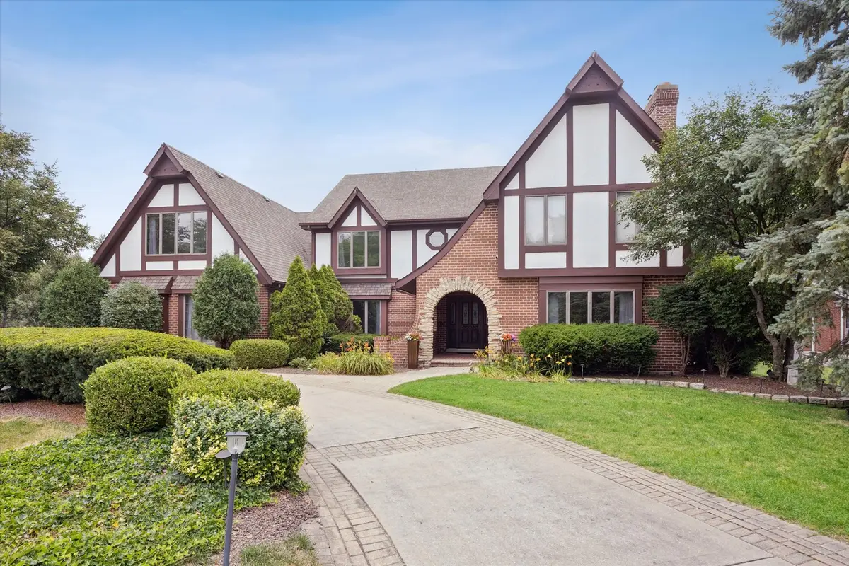 6001 Sedgley Court, Burr Ridge, IL 60527 - #1