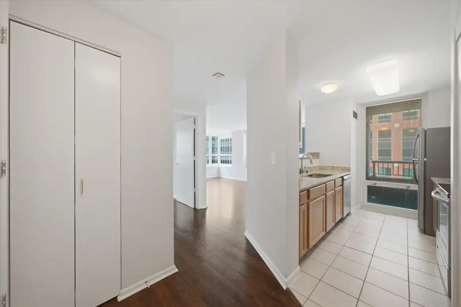 345 N La Salle Drive #1108, Chicago, IL 60654 - #2