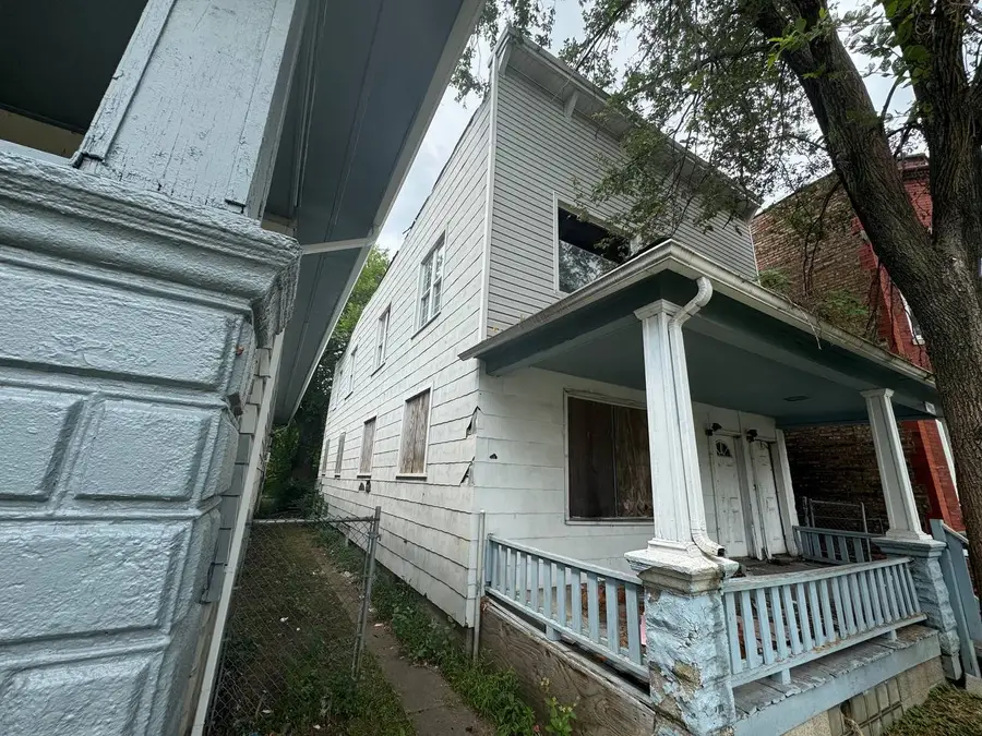 11940 S Wallace Street, Chicago, IL 60628 - #3