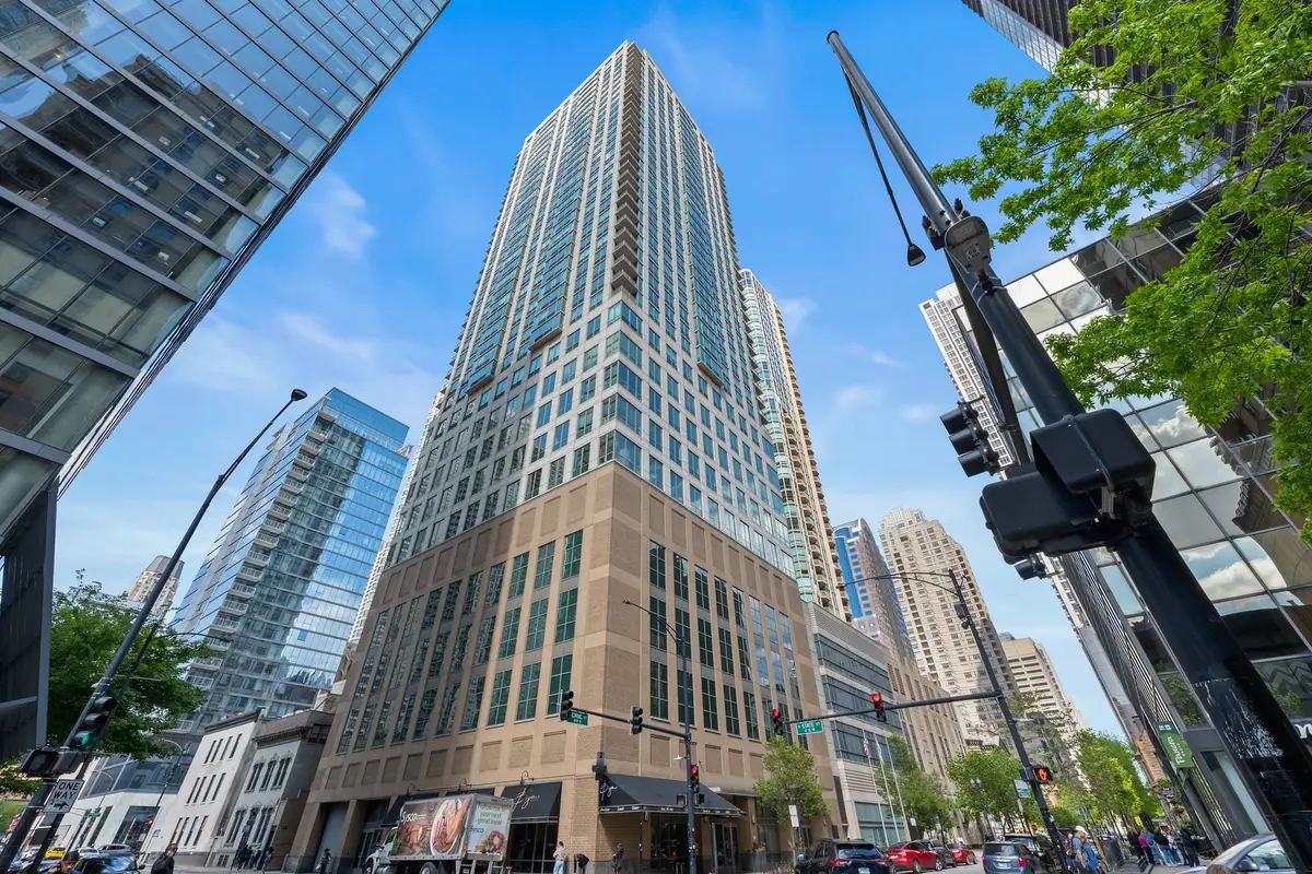 2 E Erie Street #3014, Chicago, IL 60611 - #1
