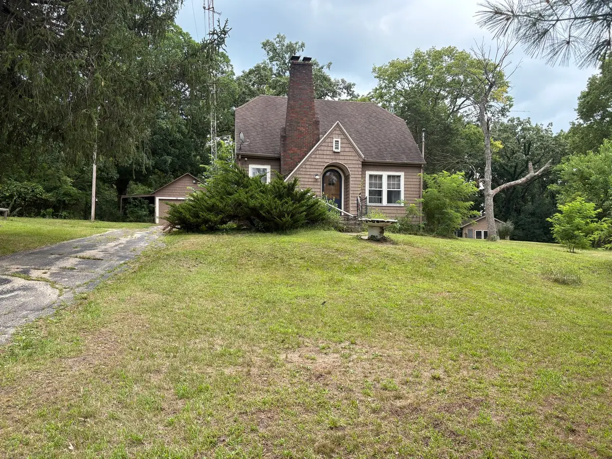 2019 S Daysville Road, Oregon, IL 61061 - #1