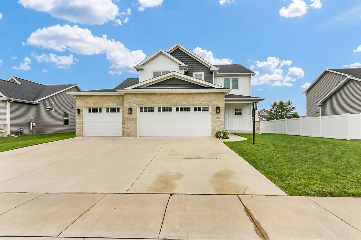 2009 Max Run Drive, Champaign, IL 61822 - #1
