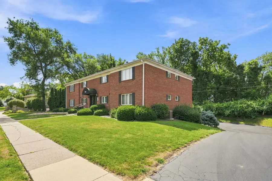 3702 37th Avenue, Moline, IL 61265 - #2