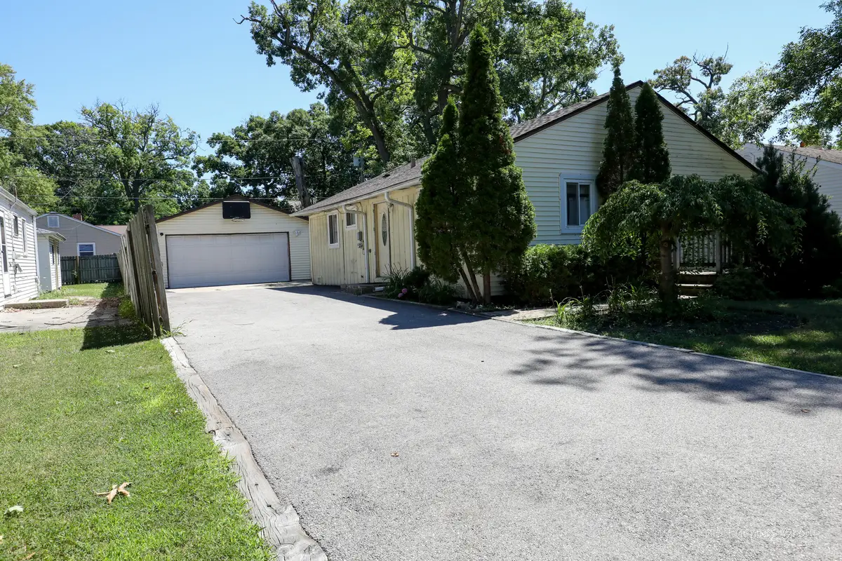 727 Longfellow Lane, Mundelein, IL 60060 - #1