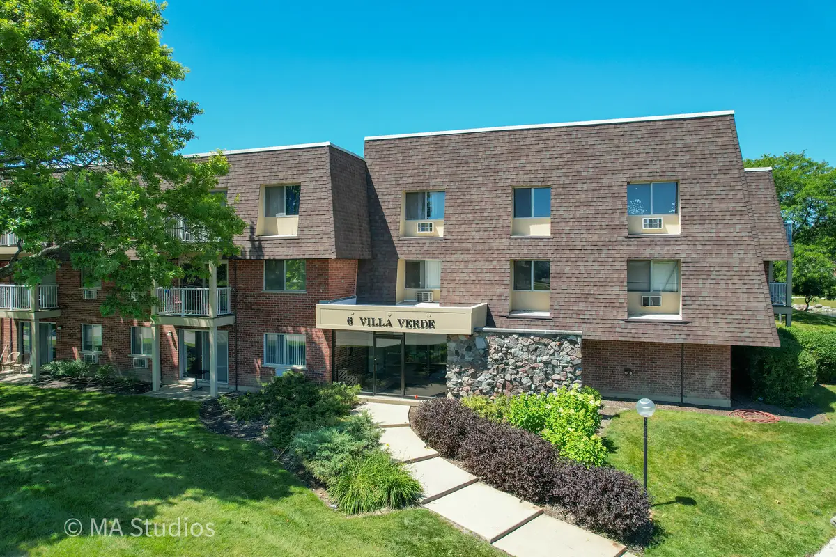 6 Villa Verde Drive #201, Buffalo Grove, IL 60089 - #1