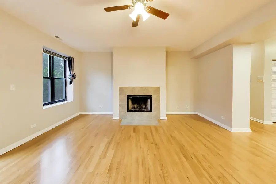 4014 S Drexel Boulevard #4F, Chicago, IL 60638 - #3