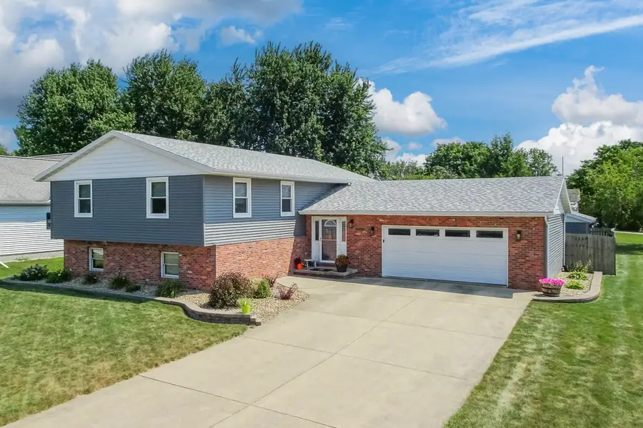 708 Kelley Drive, Heyworth, IL 61745 - #2