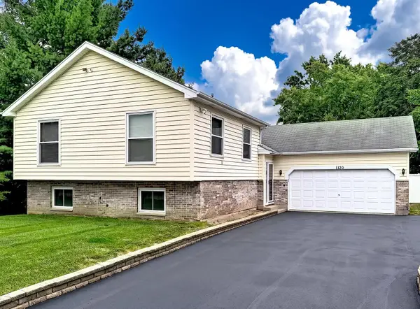 1120 Cherry Street, Lake In The Hills, IL 60156