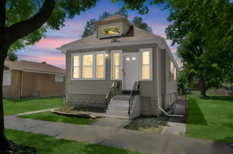 9050 S Ellis Avenue, Chicago, IL 60619 - #2