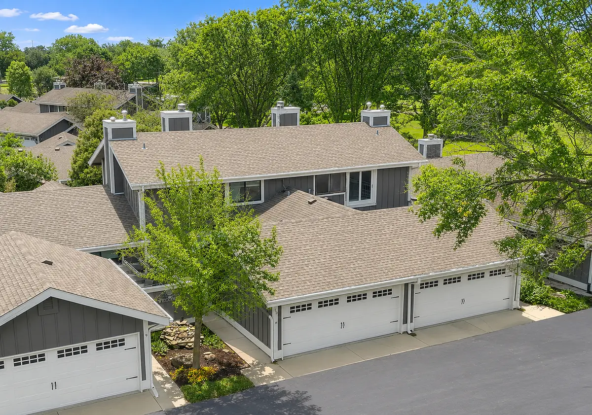 10 W Windsor Court, Sugar Grove, IL 60554 - #1