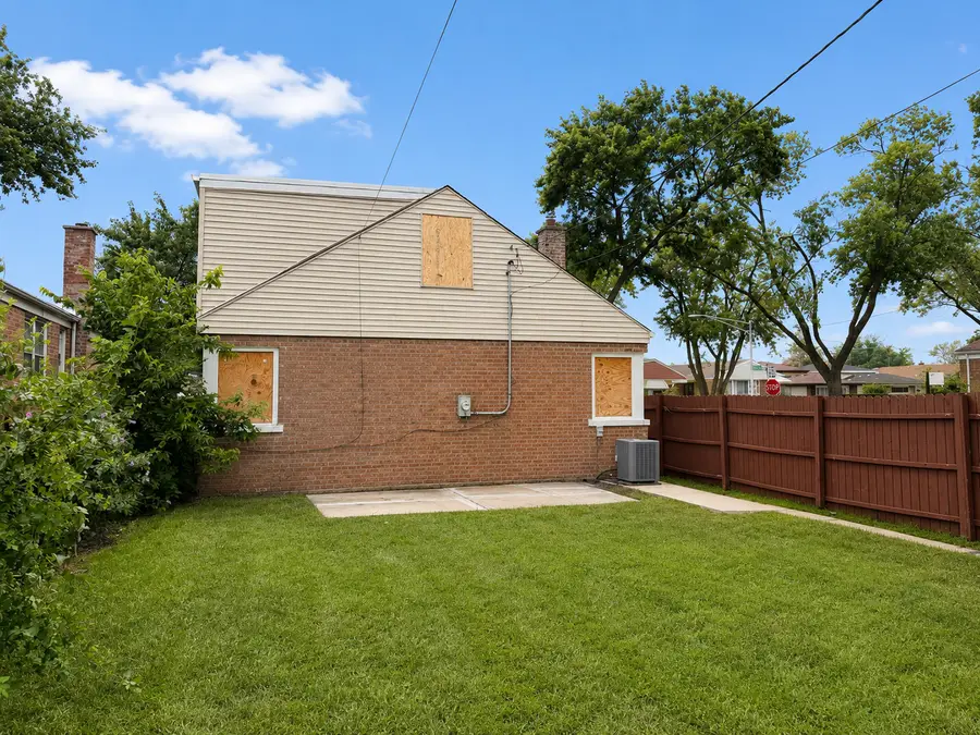 4601 S Leclaire Avenue, Chicago, IL 60638 - #3