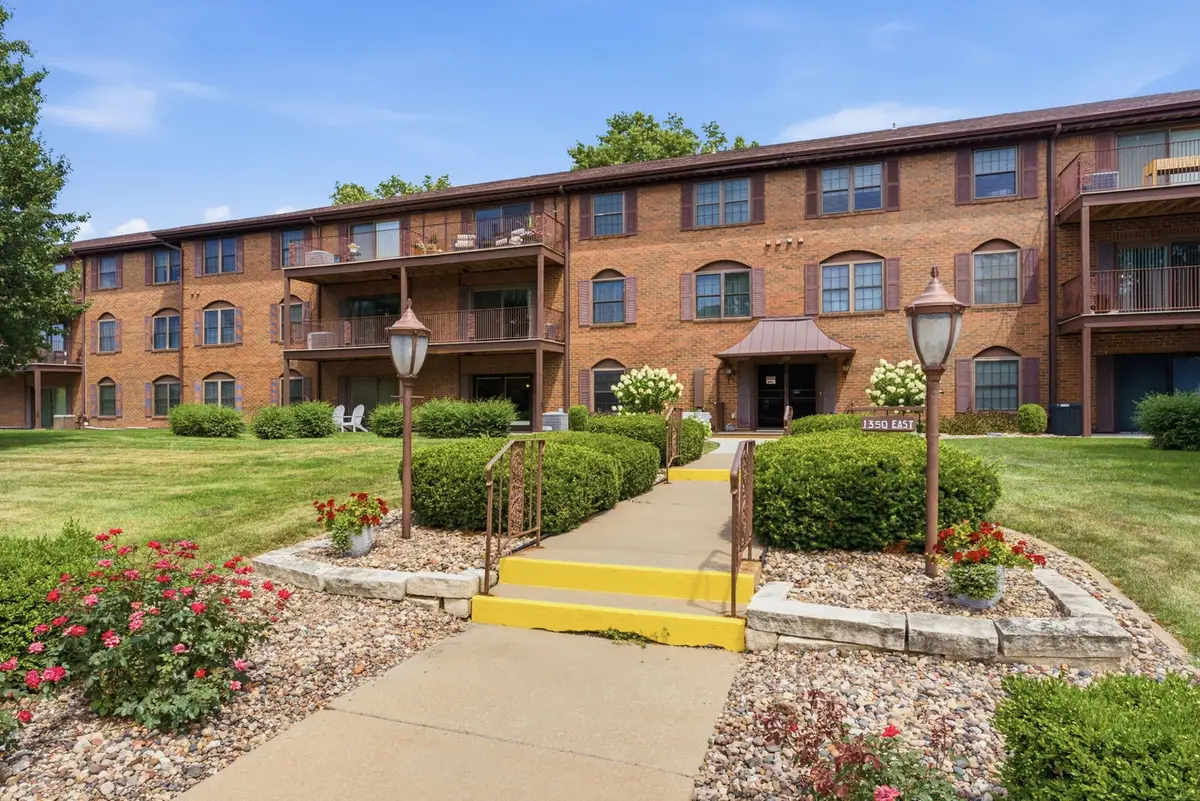 1350 Kimberly Ridge Road #108, Bettendorf, IA 52722 - #1