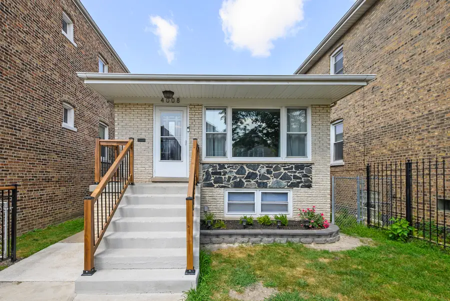 4008 S Albany Avenue, Chicago, IL 60632 - #3