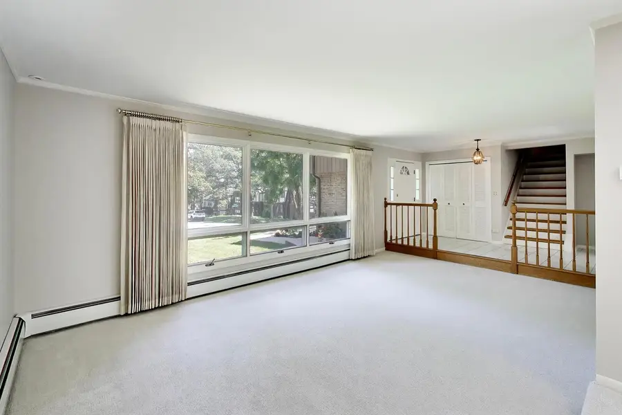2360 N Westwood Lane, Palatine, IL 60074 - #3