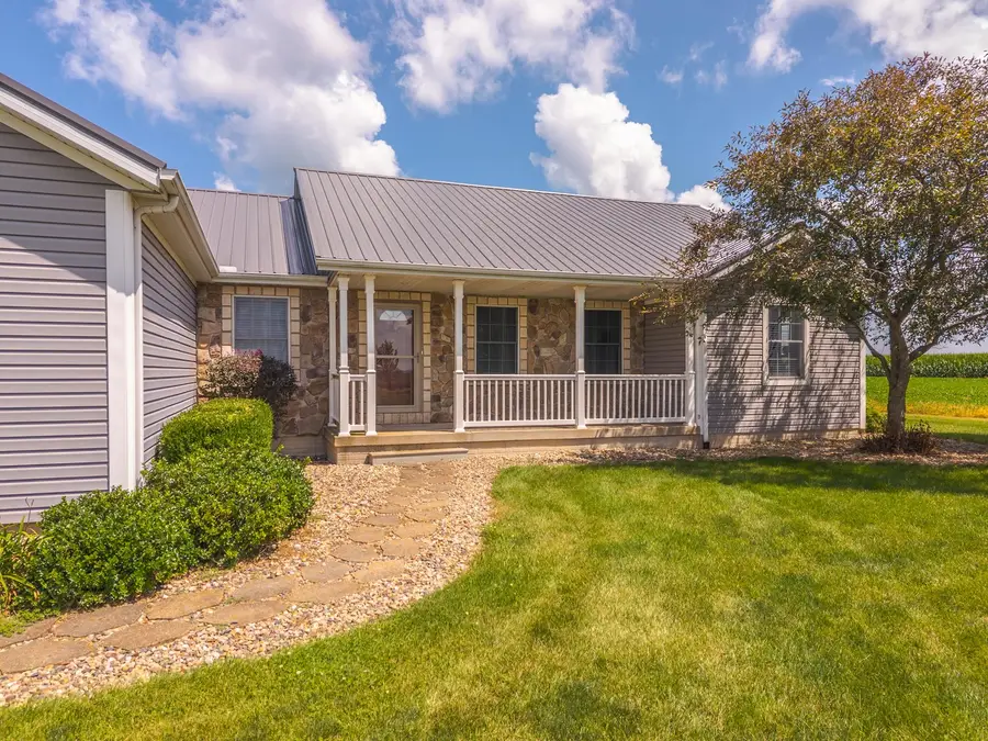 9850 N 300 East Road, Gridley, IL 61744 - #3