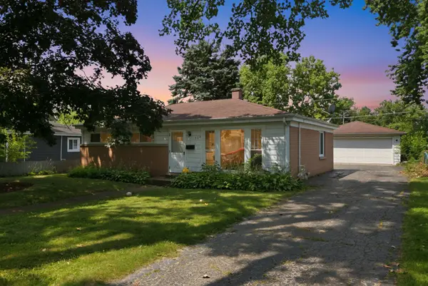 364 N Bierman Avenue, Villa Park, IL 60181