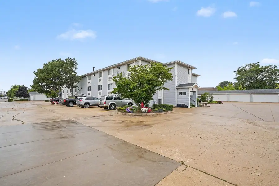 3170 W Monroe Street #212, Waukegan, IL 60085 - #2