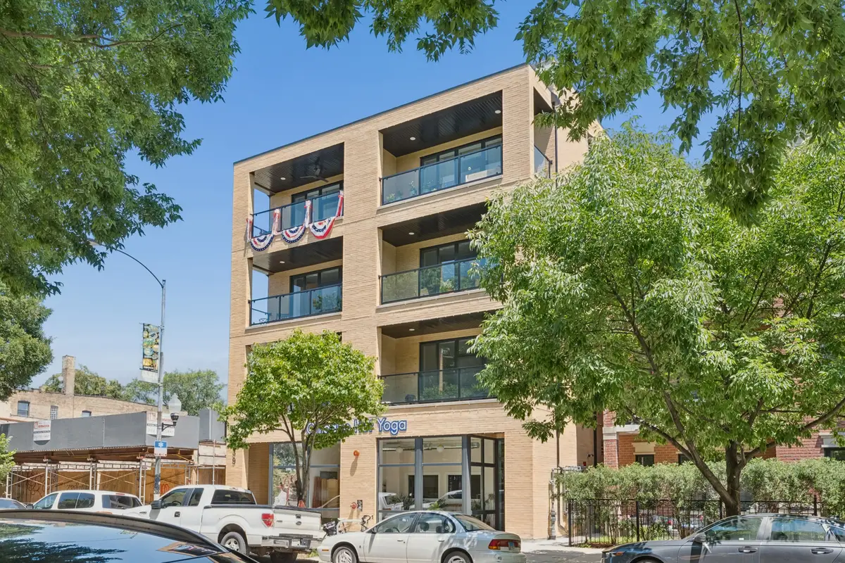 4939 N Damen Avenue #304, Chicago, IL 60625 - #1