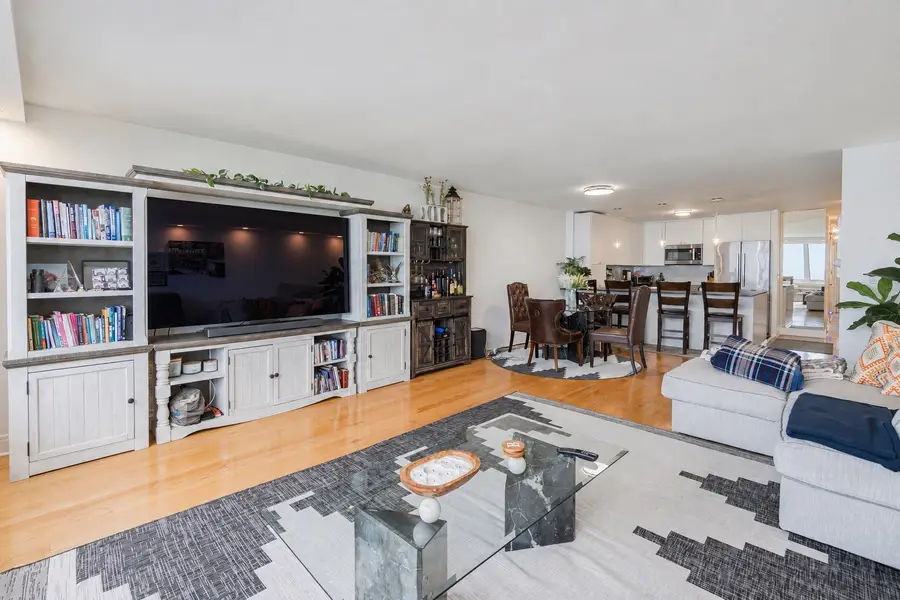 1440 N Lake Shore Drive #9E, Chicago, IL 60610 - #3