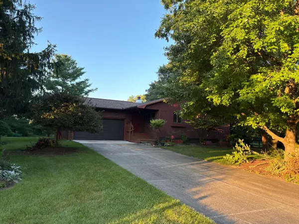 2231 Nancy Lane, St. Joseph, IL 61873