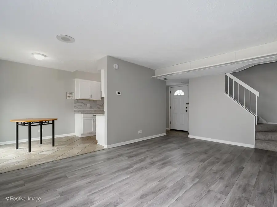 1957 Wildwood Circle, Glendale Heights, IL 60139 - #3