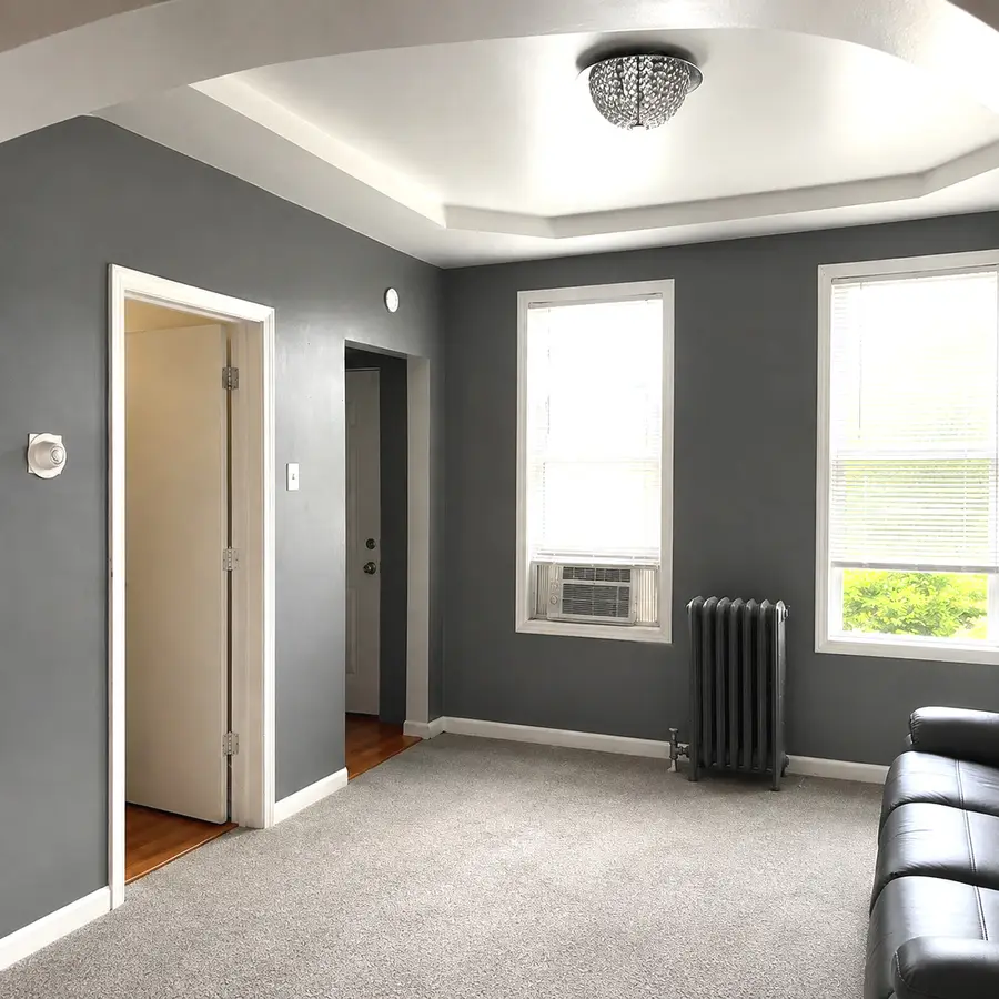 10232 S Indiana Avenue, Chicago, IL 60628 - #3