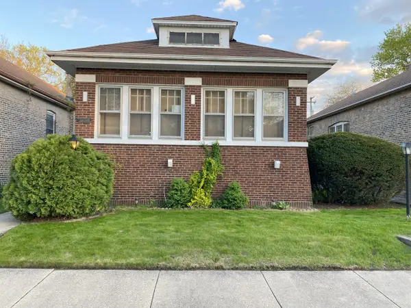 1225 E 71st Place, Chicago, IL 60619