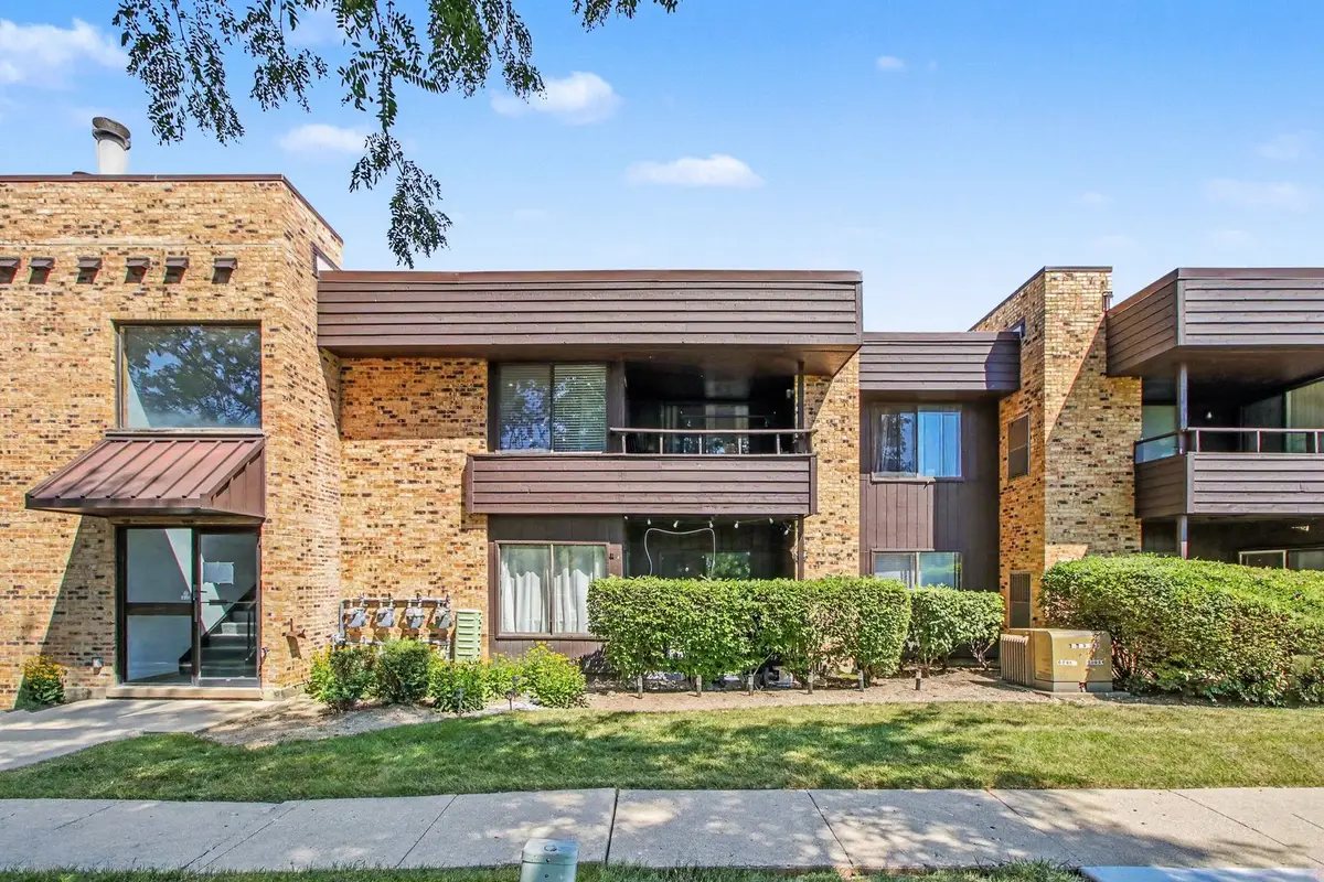 1413 N Sterling Avenue #204, Palatine, IL 60067 - #1