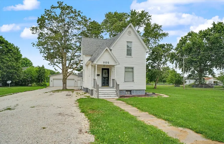 905 E Pells Street, Paxton, IL 60957 - #2