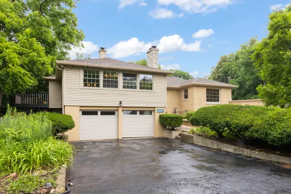 828 E 14th Street, Lombard, IL 60148