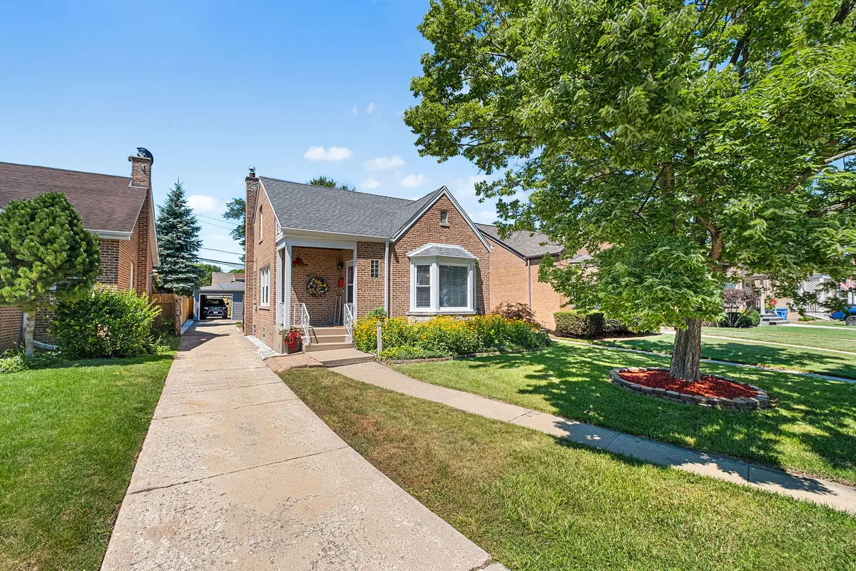 5126 N Mulligan Avenue, Chicago, IL 60630 - #1