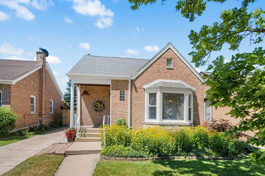 5126 N Mulligan Avenue, Chicago, IL 60630 - #3