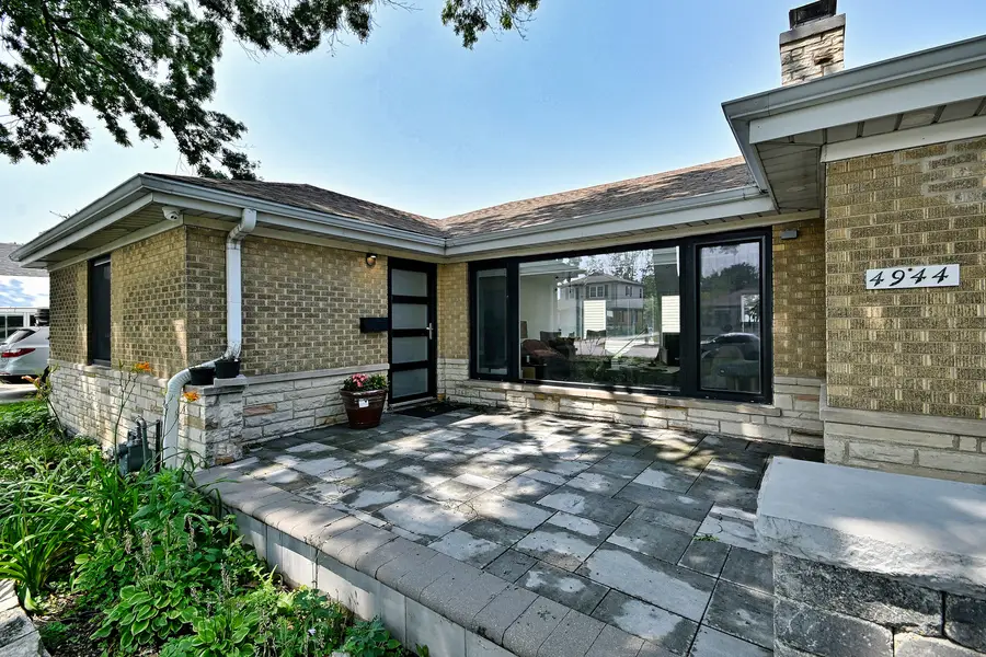 4944 Jarvis Avenue, Skokie, IL 60077 - #2
