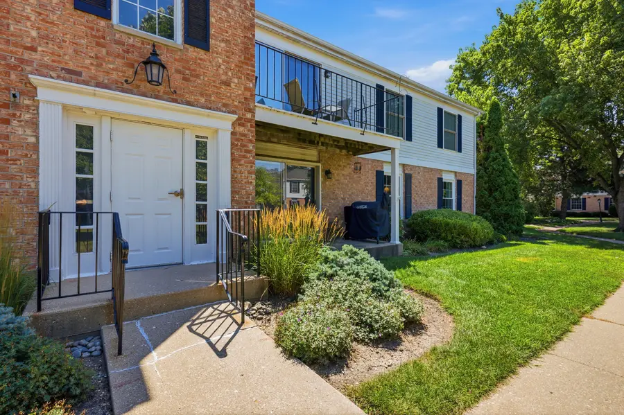 967 Golf Course Road #2, Crystal Lake, IL 60014 - #3