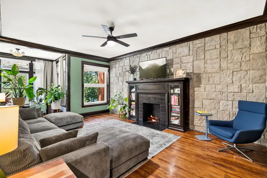 660 E 51st Street #2W, Chicago, IL 60615 - #3