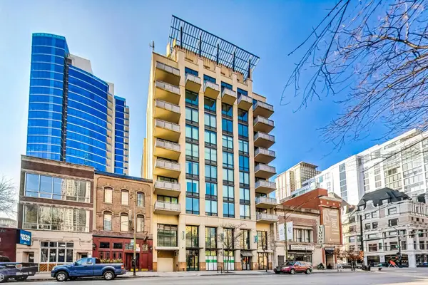 Address Withheld By Seller, Chicago, IL 60654