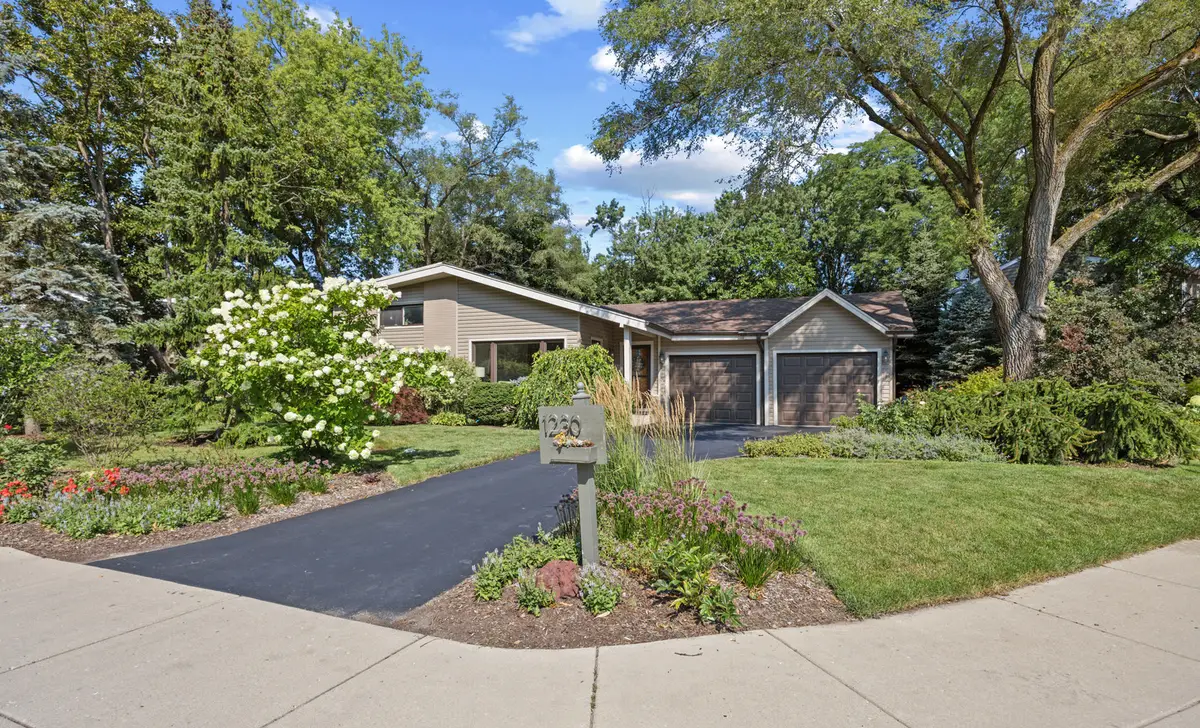 1230 Central Avenue, Deerfield, IL 60015 - #1
