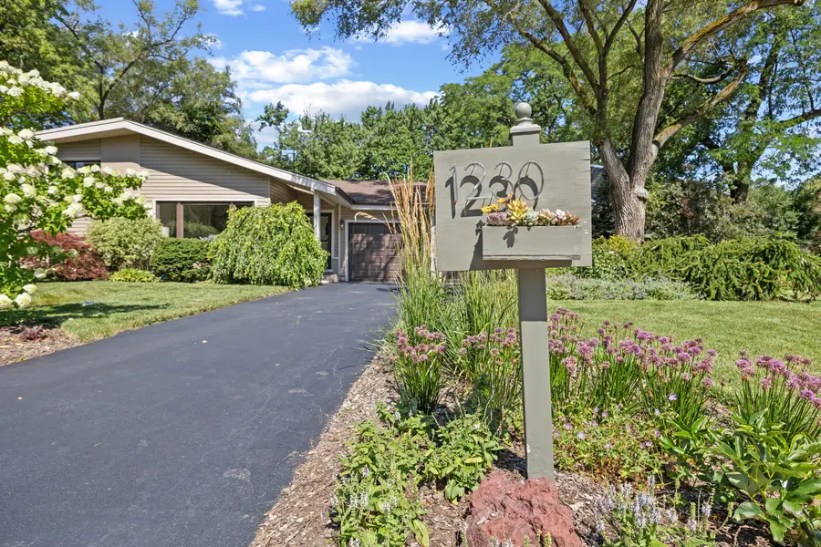 1230 Central Avenue, Deerfield, IL 60015 - #2