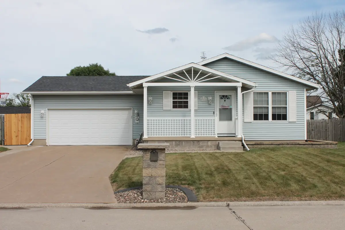 916 Birchwood Drive, Colona, IL 61241 - #1
